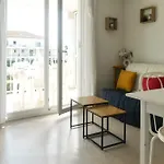 Dans De Vacances, Avec Piscine, Quartier Pironniere 4 Personnes Apartament