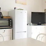 Dans De Vacances, Avec Piscine, Quartier Pironniere 4 Personnes Apartament
