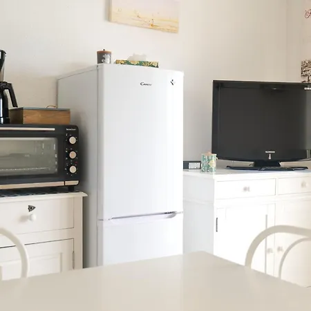 Dans De Vacances, Avec Piscine, Quartier Pironniere 4 Personnes Apartment