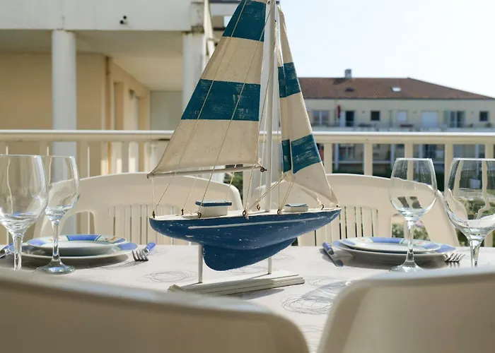 Apartamento Dans Résidence De Vacances, Avec Piscine, Quartier Pironniere 4 Personnes Les Sables-dʼOlonne